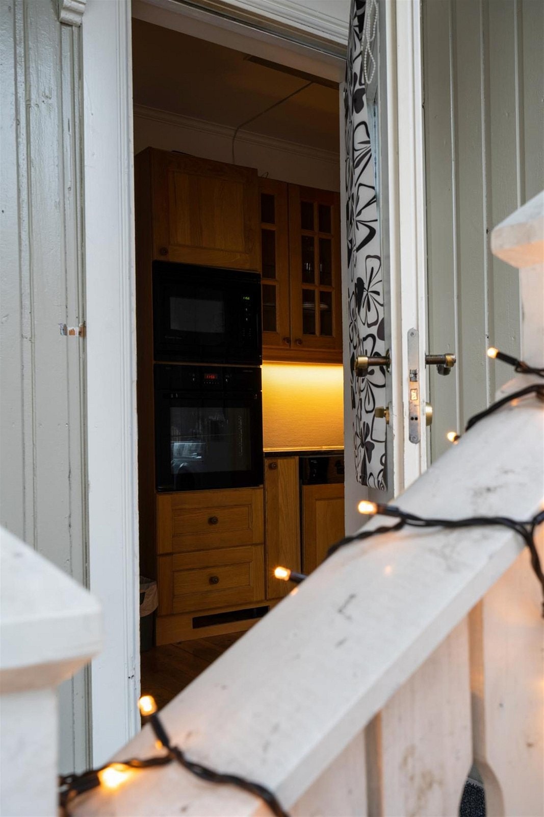 Inngangsparti. Galleribilde