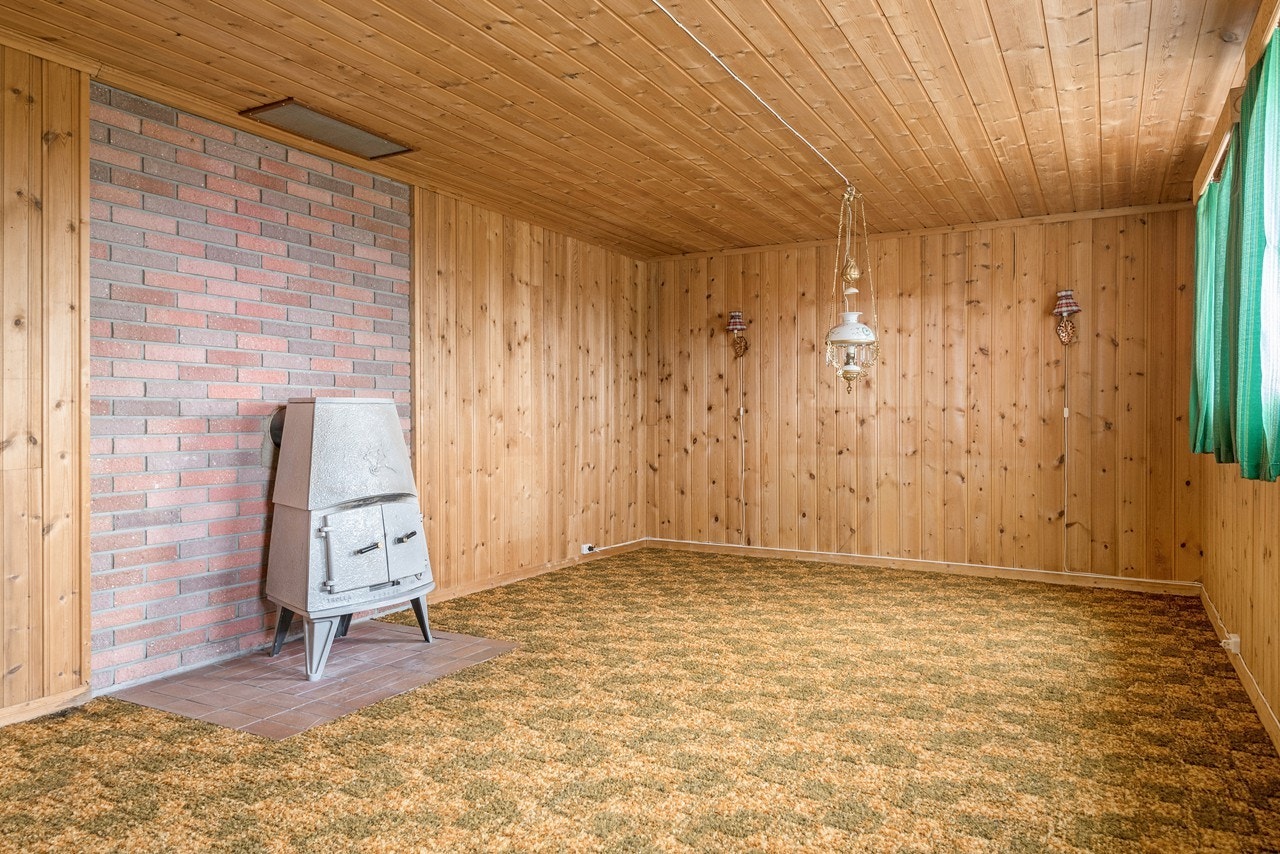 Stuen i underetasjen er totalt 22 kvm. Ved behov kan det enkelt etableres enda et soverom her. Galleribilde