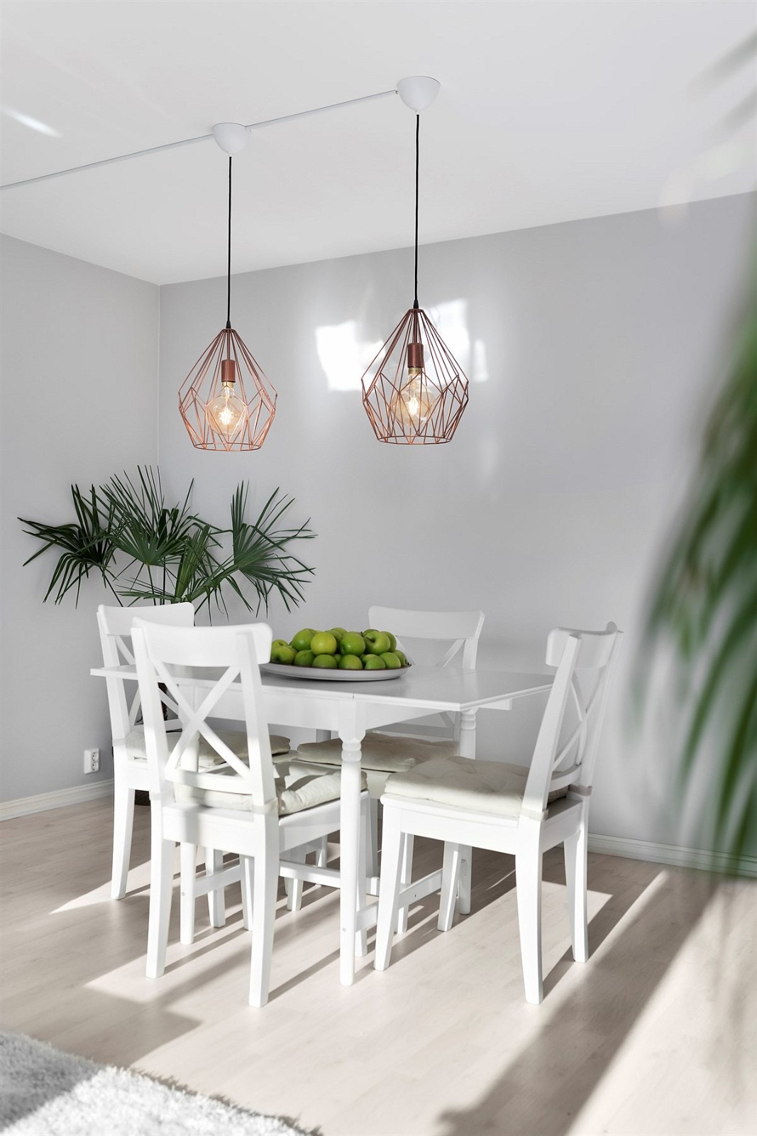 Hyggelig spisestue i tilknytning til kjøkken/stue. Galleribilde