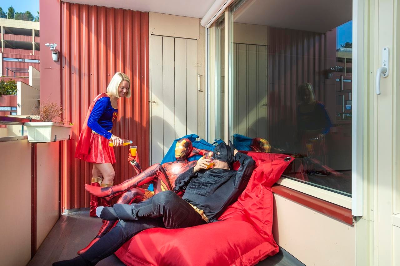 Vestvendt veranda med super utsikt og gode solforhold utover ettermiddagen og kvelden Galleribilde