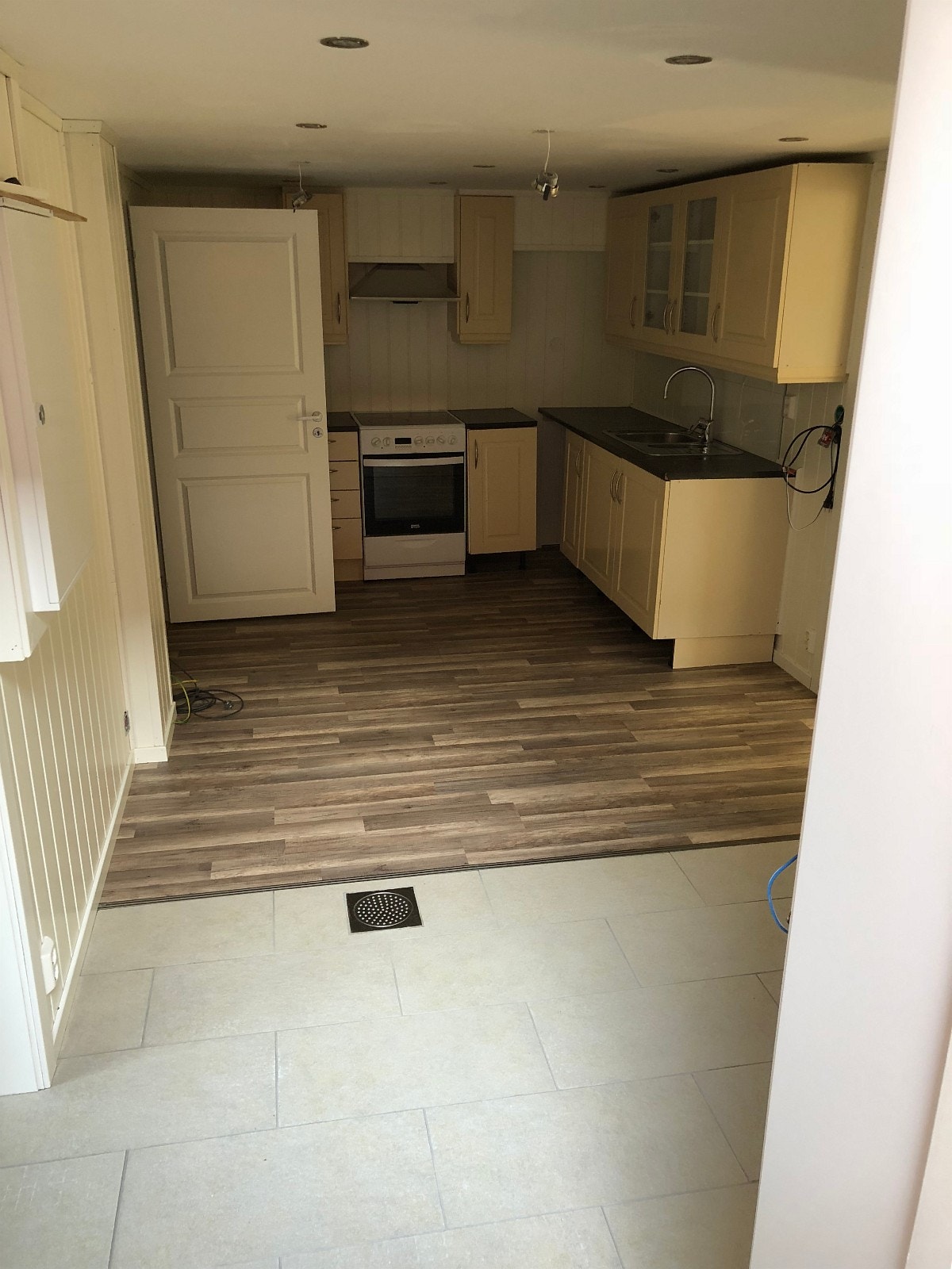 Gang og kjøkken Galleribilde