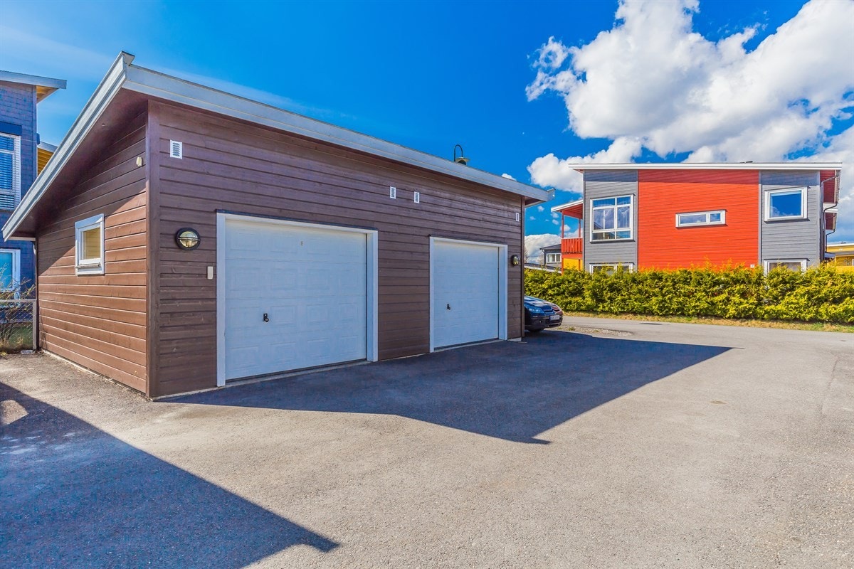 Egen garasje Galleribilde