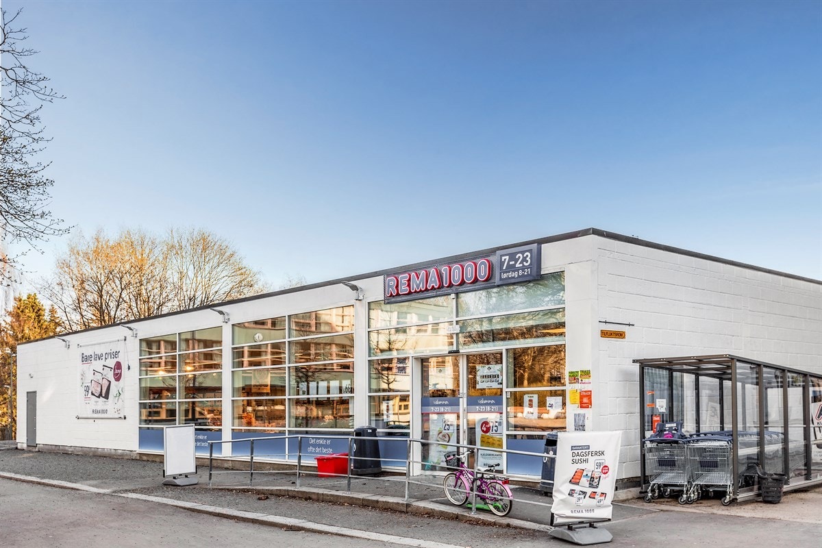 Kort vei til nærmeste Rema 1000 på hovseter. 3 min gange. Galleribilde