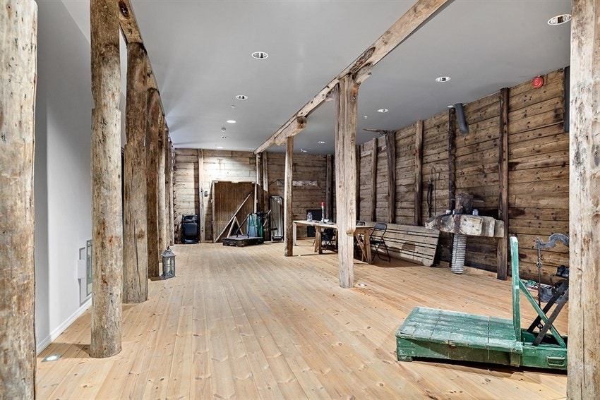 Leiligheten ligger i historisk bygg som ble ombygget og rehabilitert i 2007/2008 Galleribilde