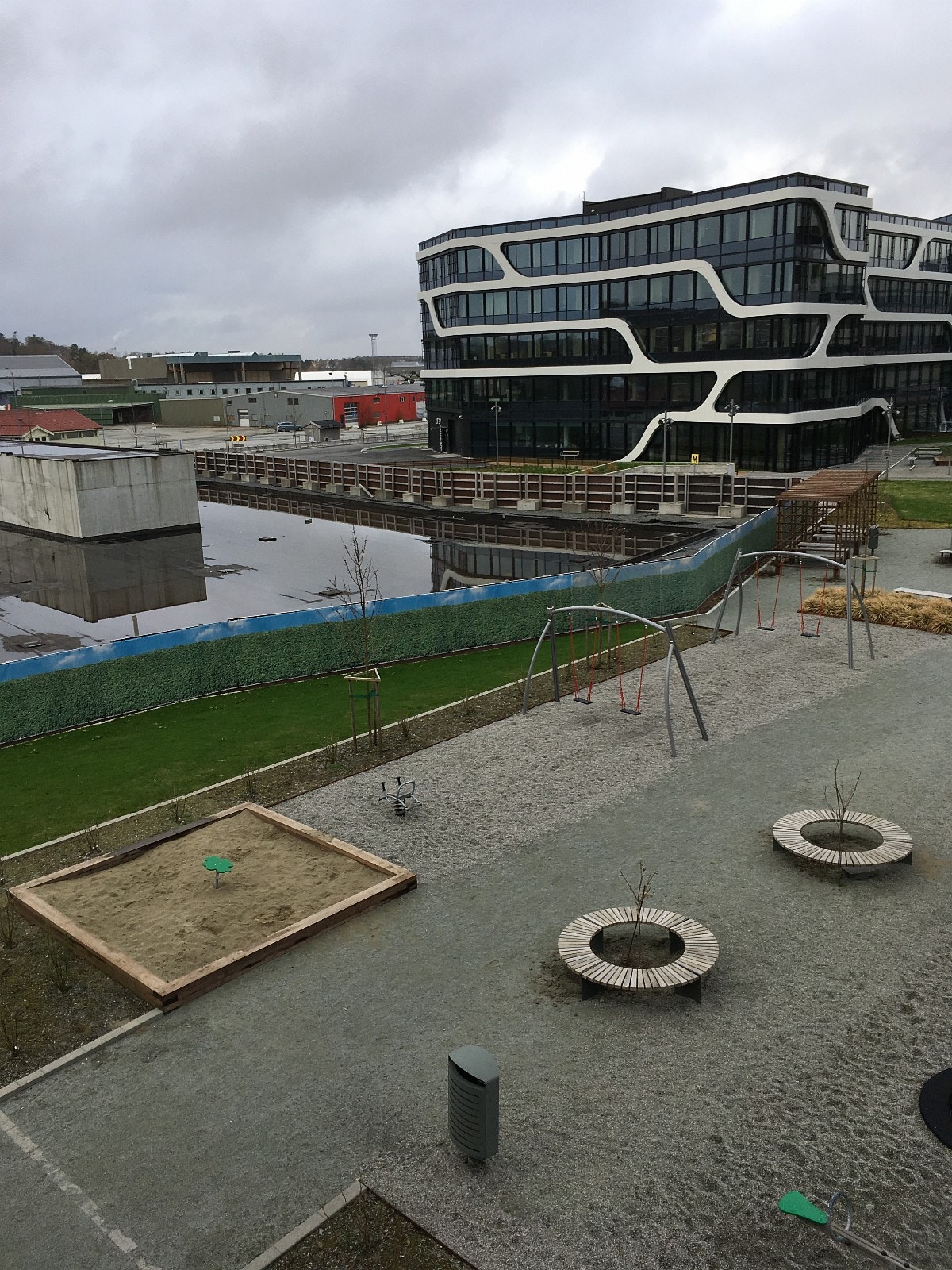 Utsikt fra balkong Galleribilde