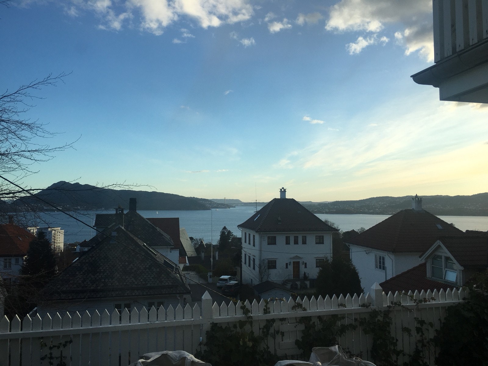 Utsikt fra kjøkken Galleribilde