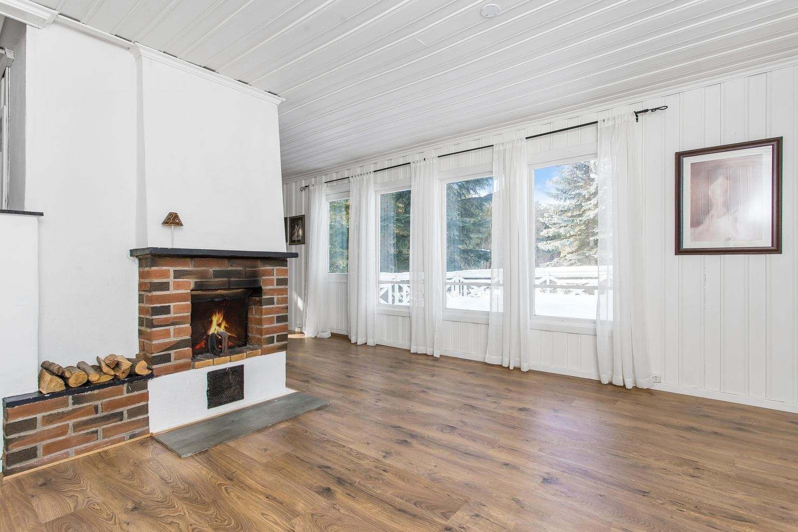 Stue med åpen peis Galleribilde