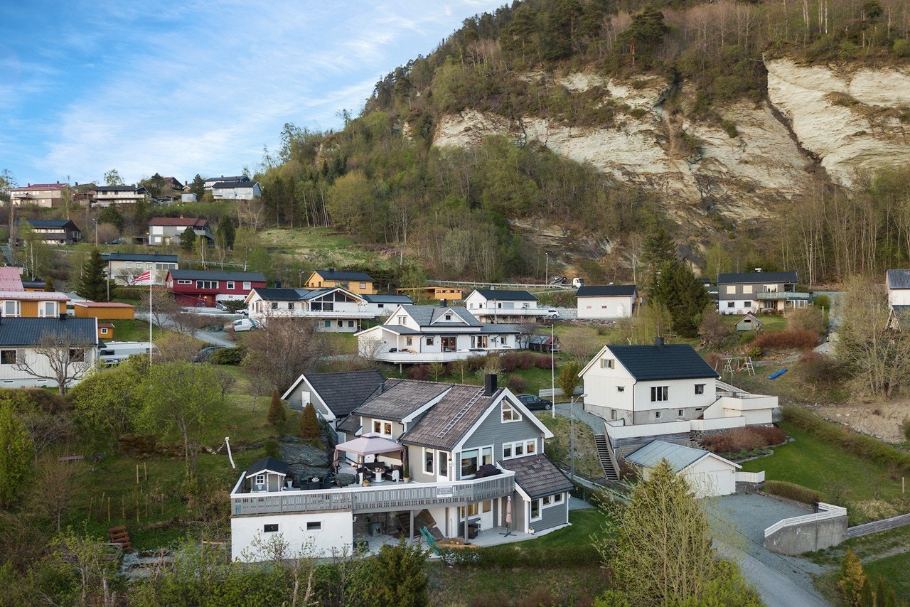 Velkommen til ei trivelig visning tirsdag 22. Mai kl. 18:00-19:00! Galleribilde