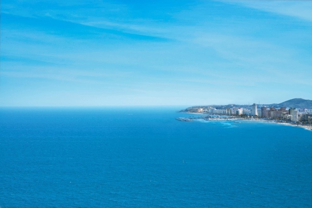 Utsikt mot sørvest og bukten i Fuengirola. Galleribilde