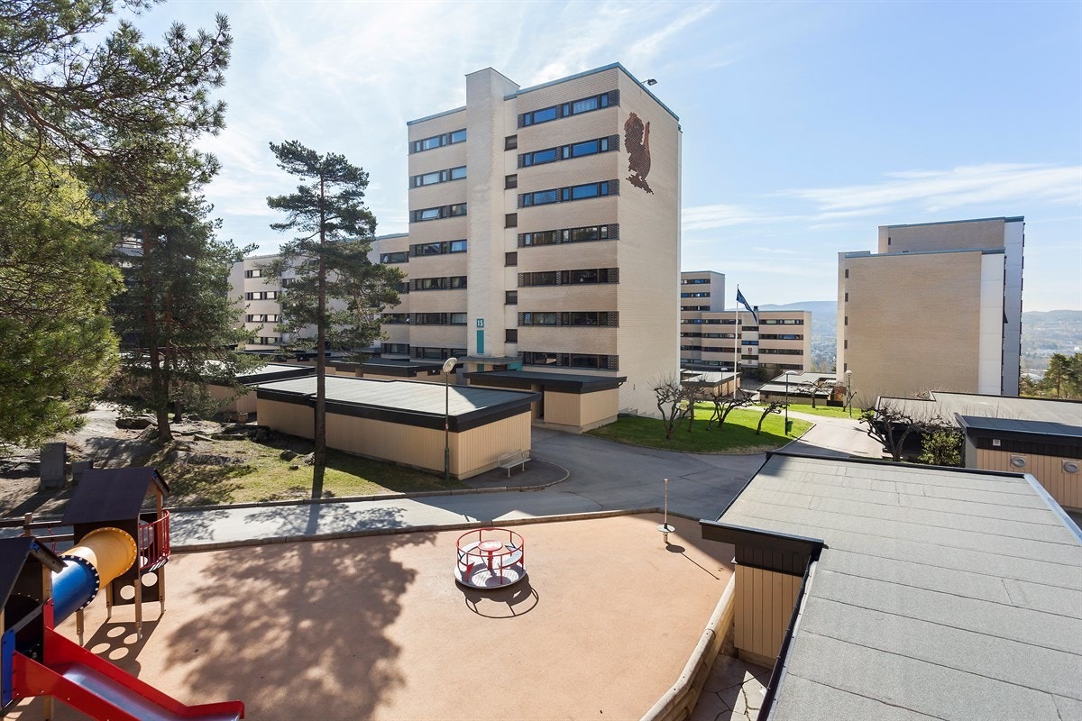 Bilfrie og oversiktlige internveier er ideelt for barna. Kort vei til barneskole. Galleribilde