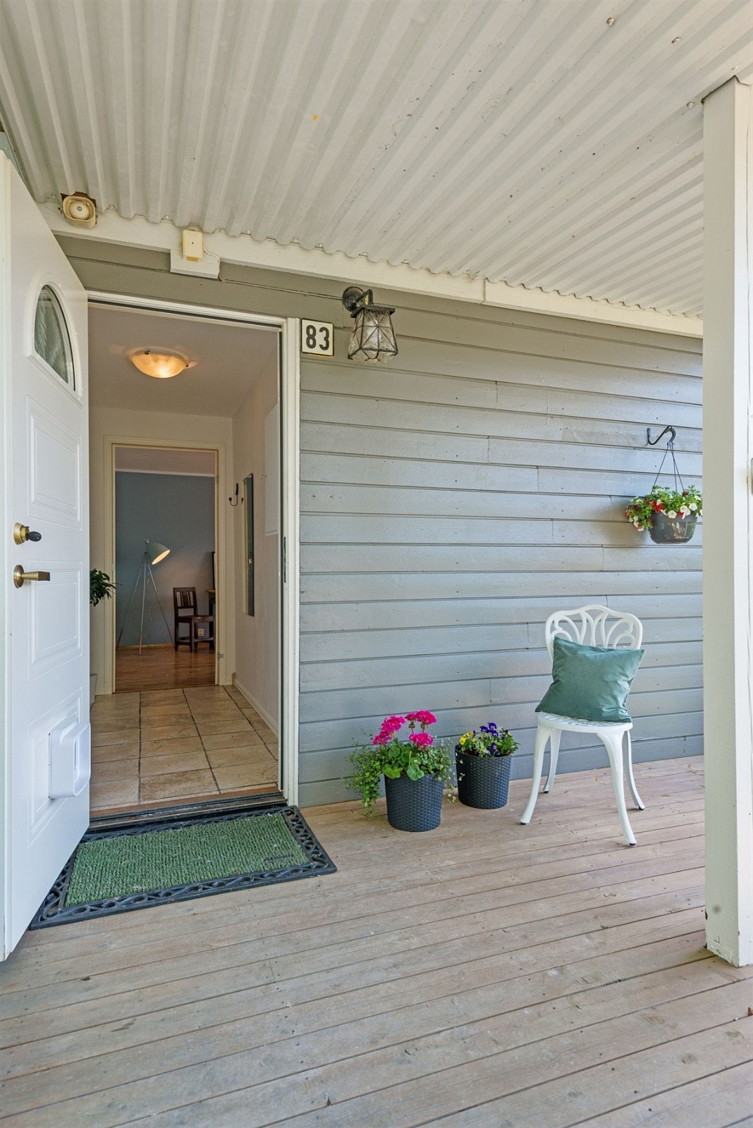 Et hyggelig inngangsparti som venter når du kommer hjem Galleribilde