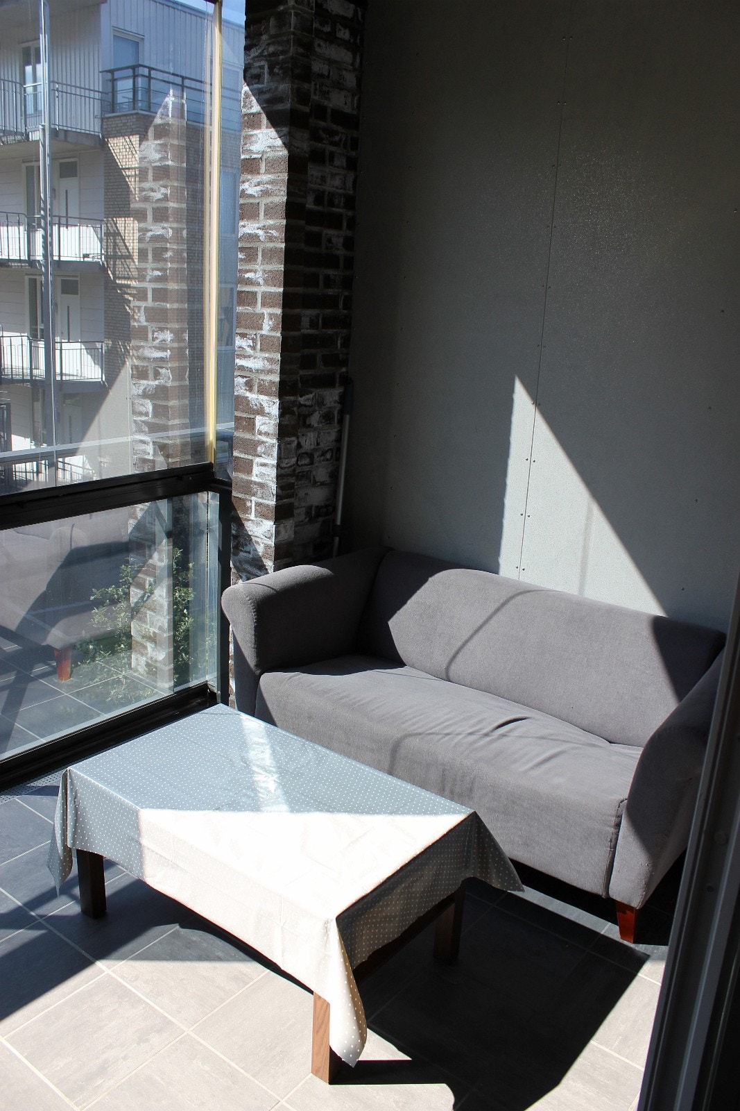 Innglasset balkong Galleribilde