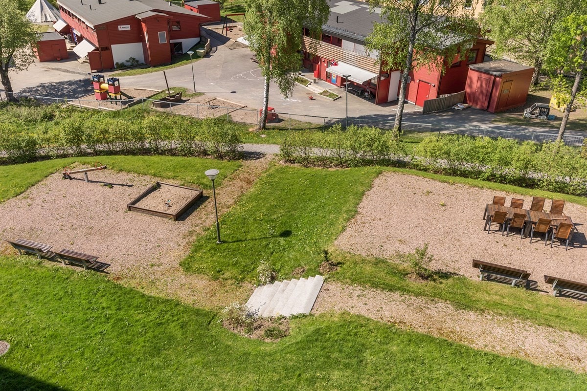 06uteomrade Galleribilde