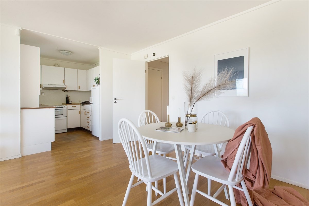 Spiseplassen har sin naturlig plass i nær tilknytning til kjøkkenet. Galleribilde