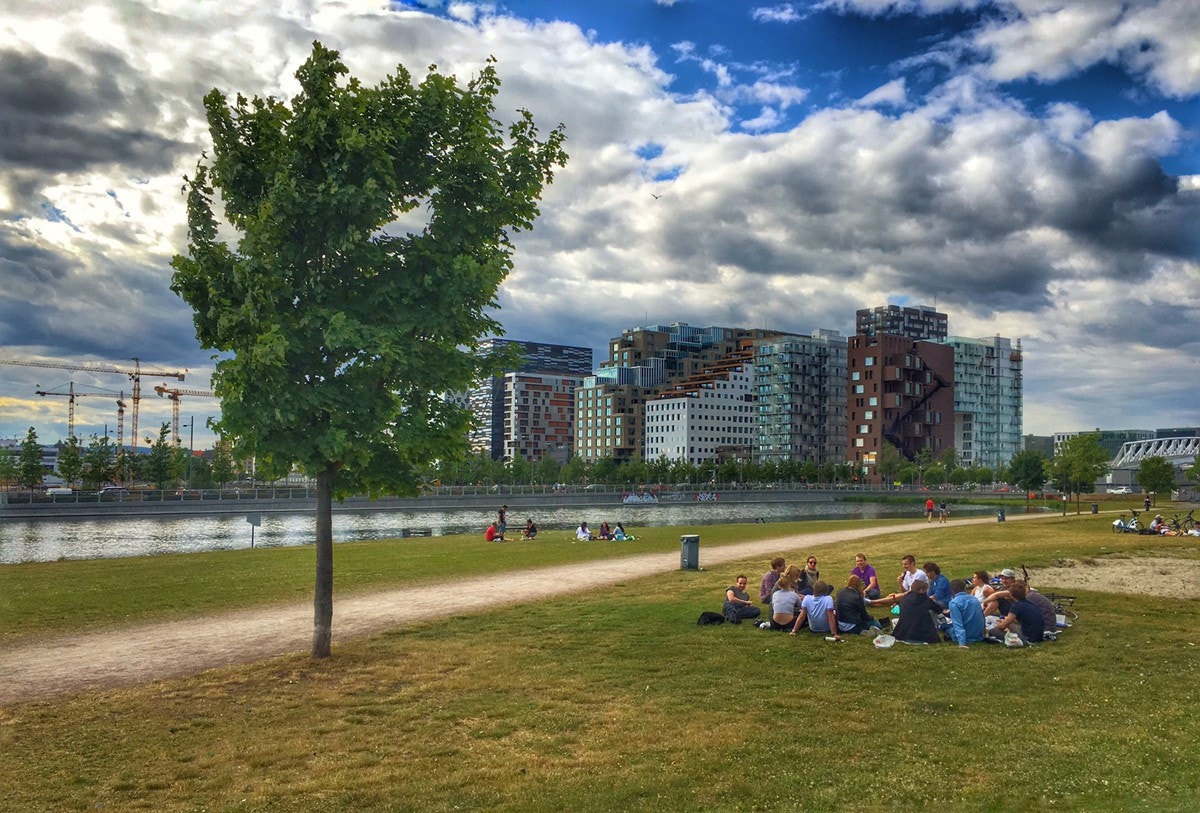 Middelalderparken og Ruinparken, noen av byens vakreste rekrasjonsområder, ligger få minutters gange fra leiligheten. Galleribilde