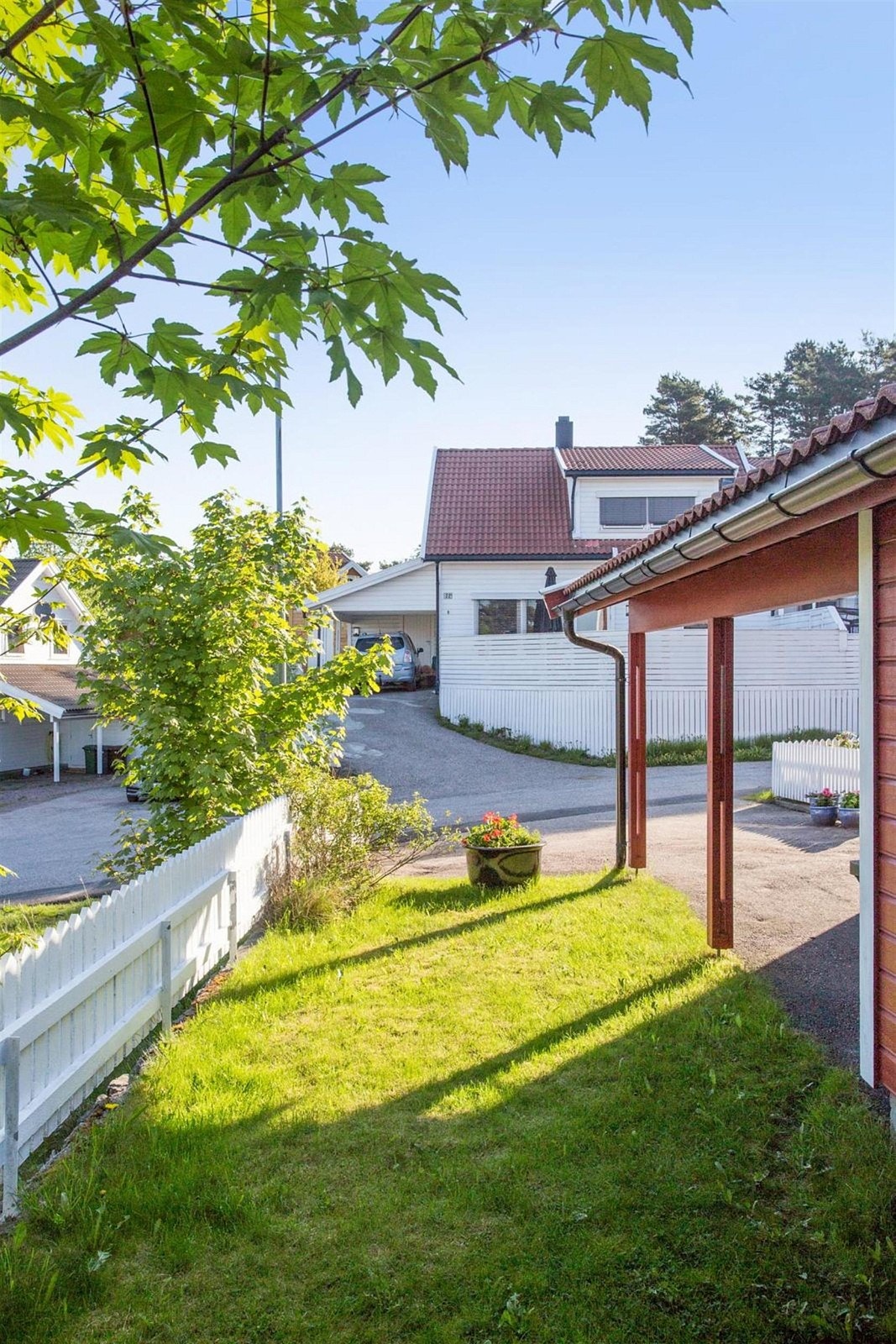 Carport. Galleribilde