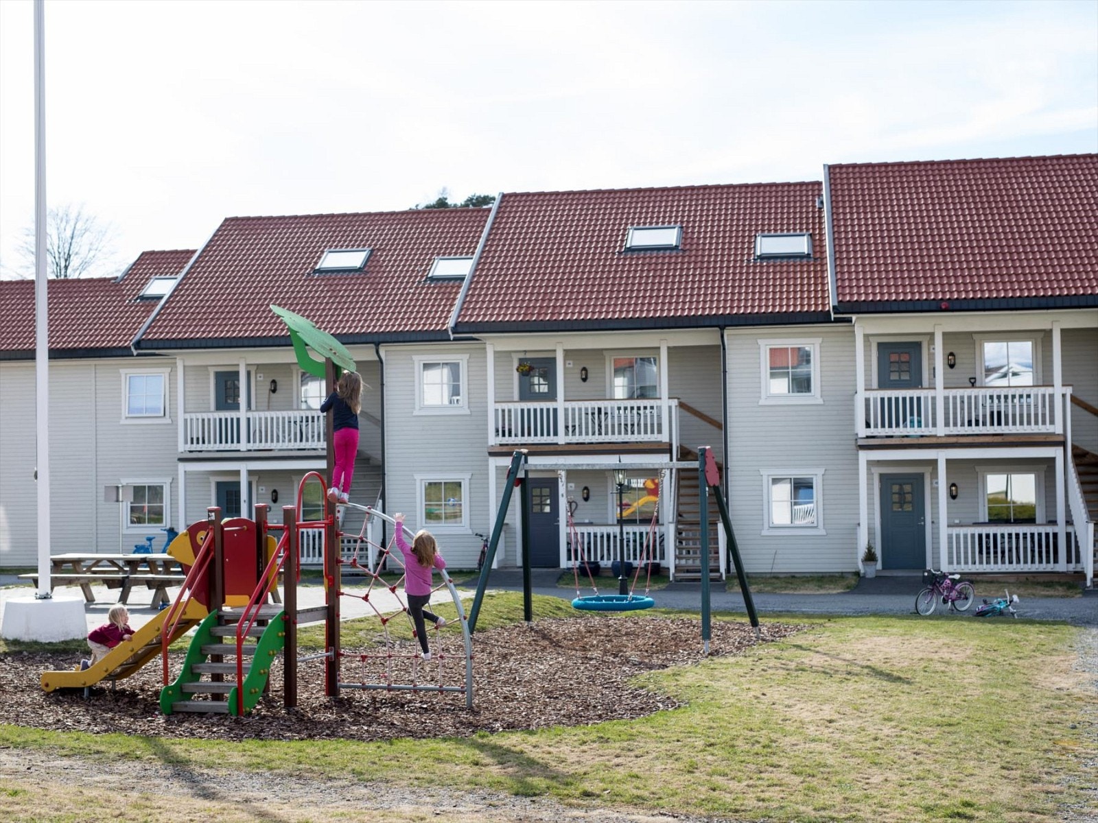 Flott lekeplass. Galleribilde