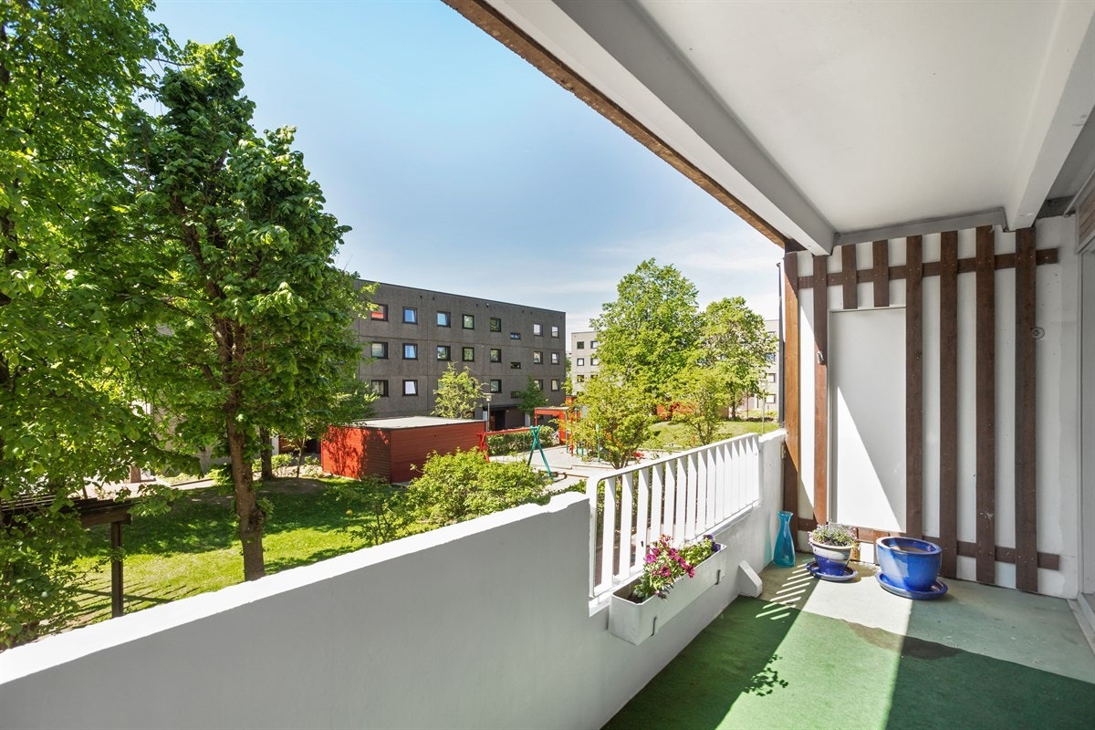Balkongen er på 10 m² og vender mot sydvest. Galleribilde