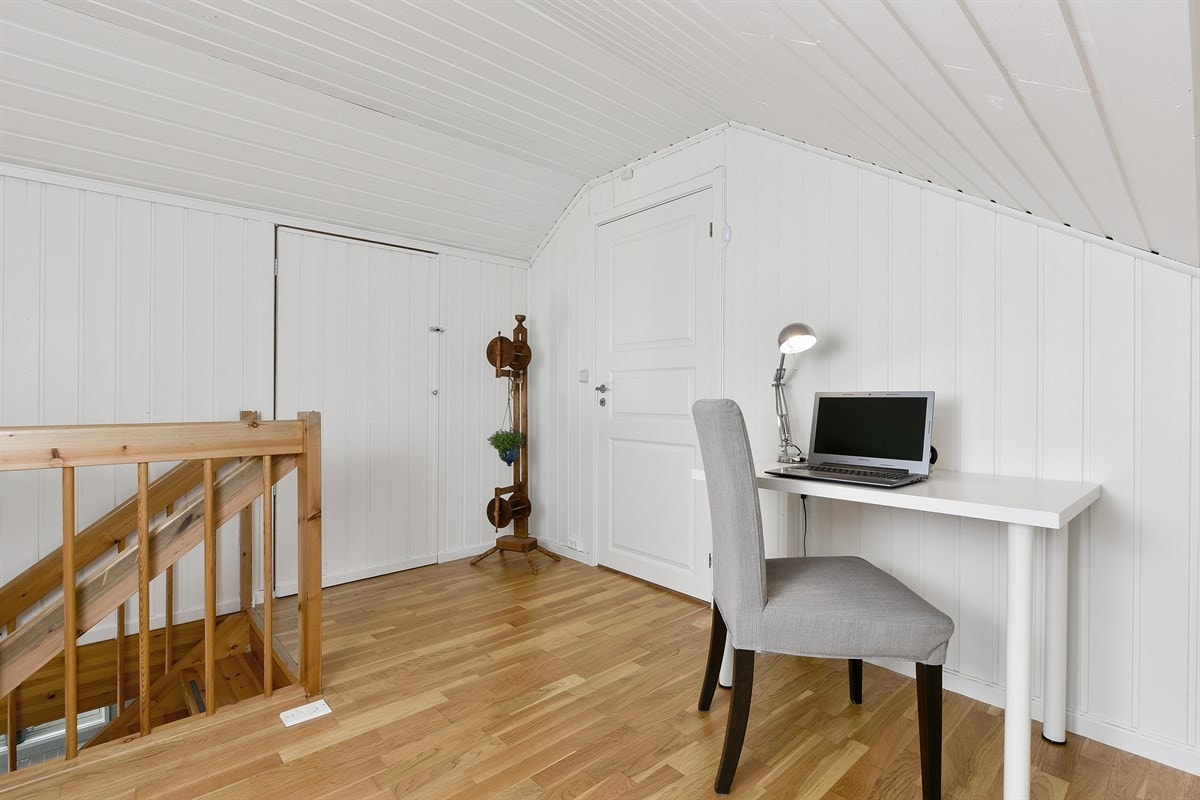 God plass for møblement. Galleribilde