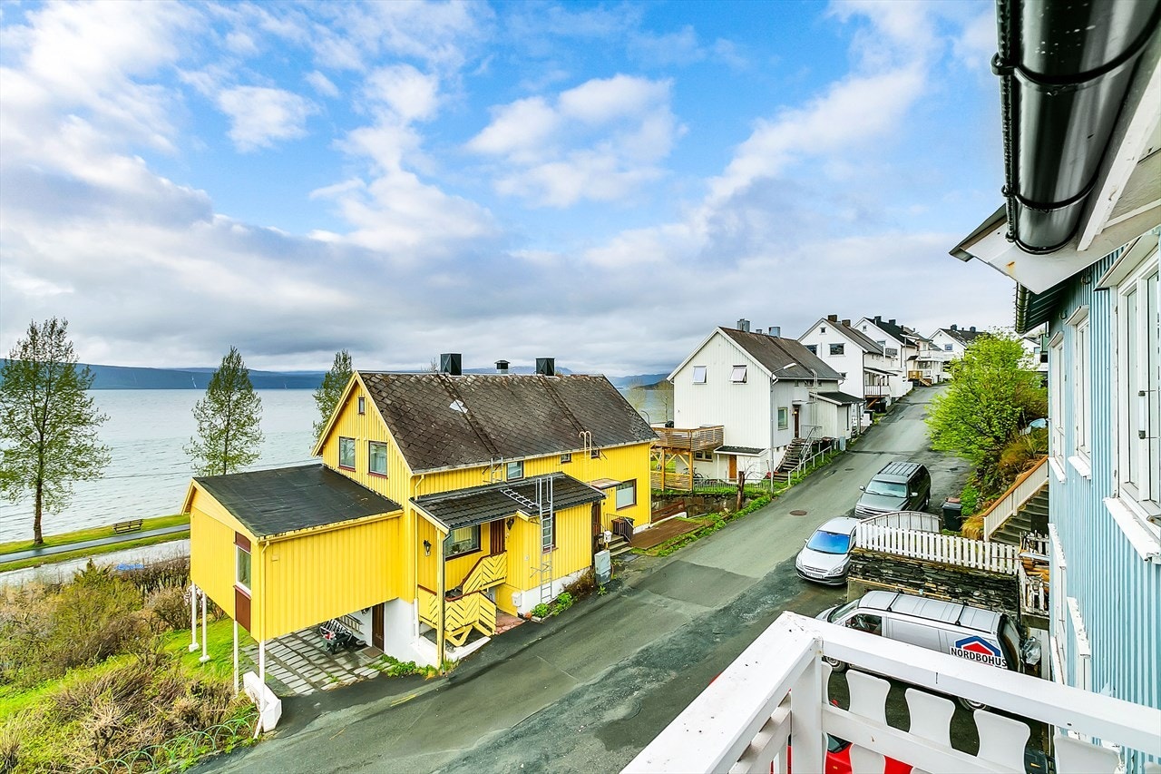 Utsikt fra soverom i 2. etasje Galleribilde