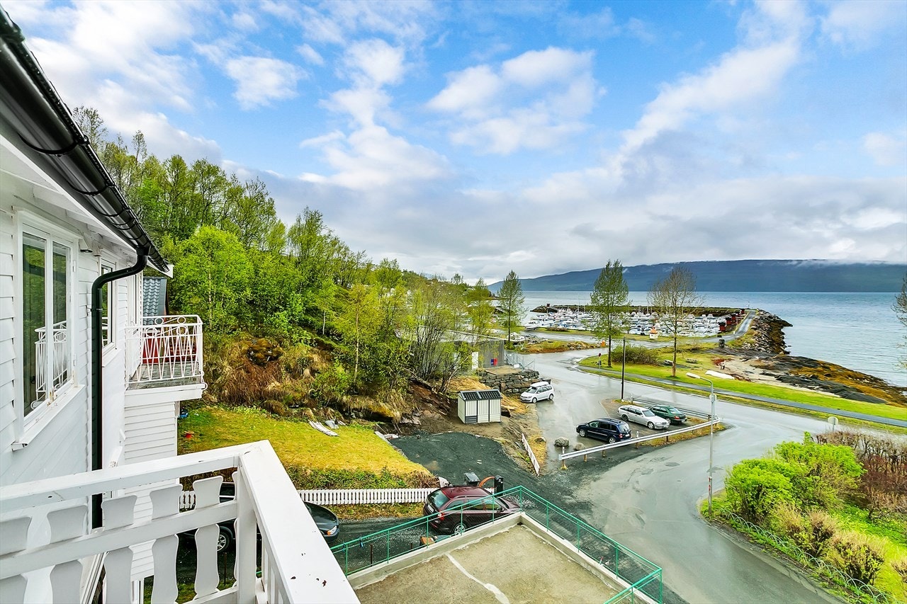 Utsikt fra balkong - soverom 1 Galleribilde