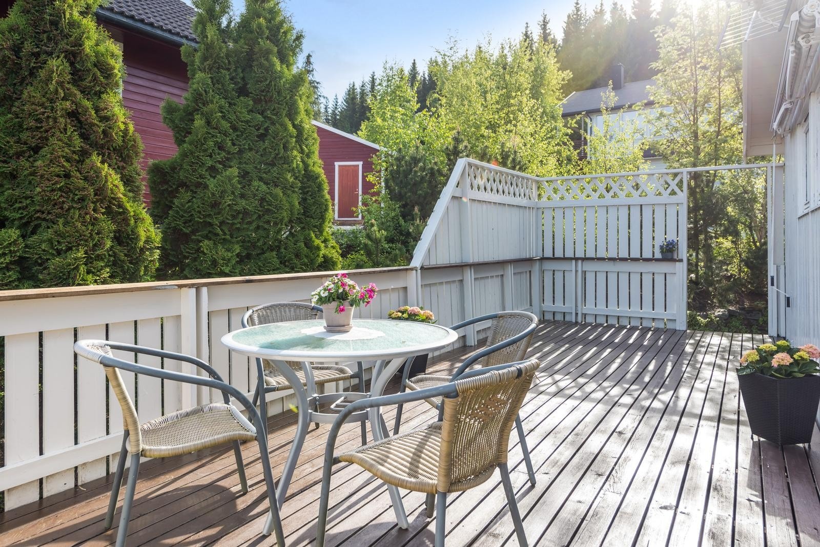 Verandaen er av god størrelse og er på hele 43 kvm. Galleribilde