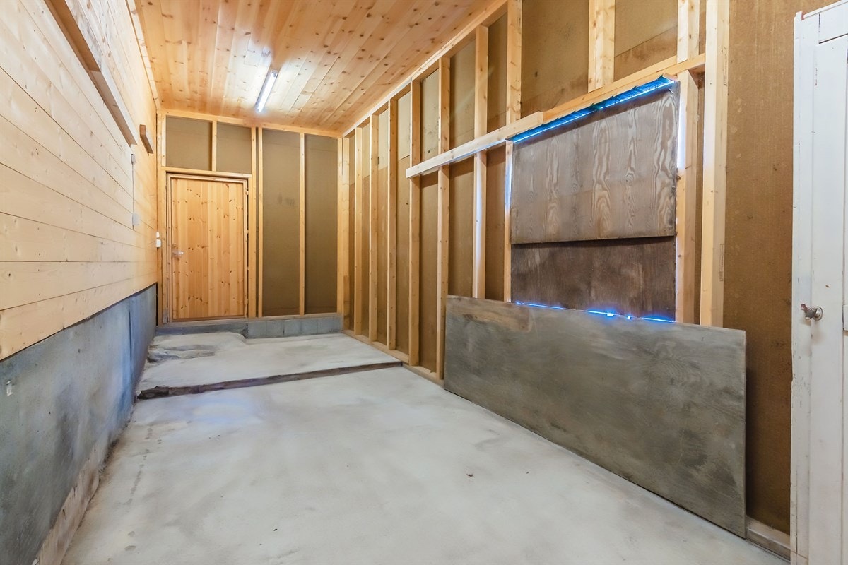 Fra bodareal - med potensiale i garasjen Galleribilde