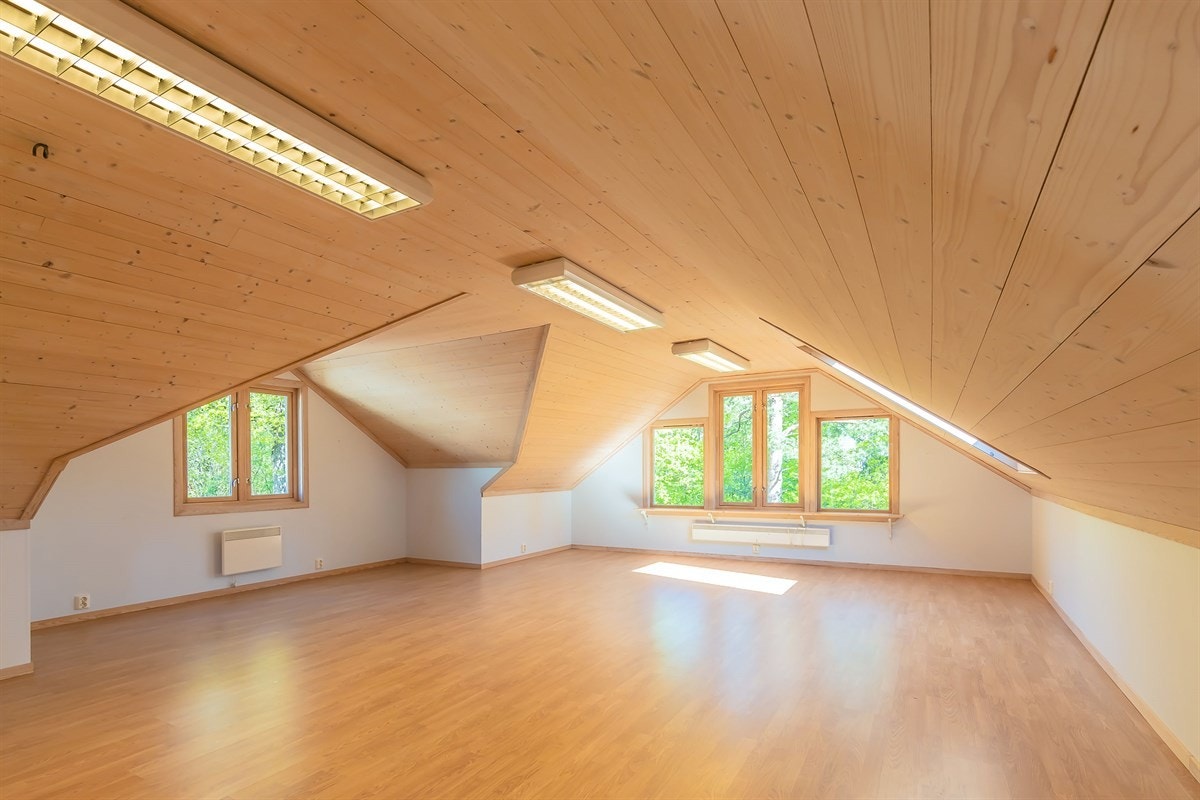 Atlier/Loftstue over garasjen Galleribilde