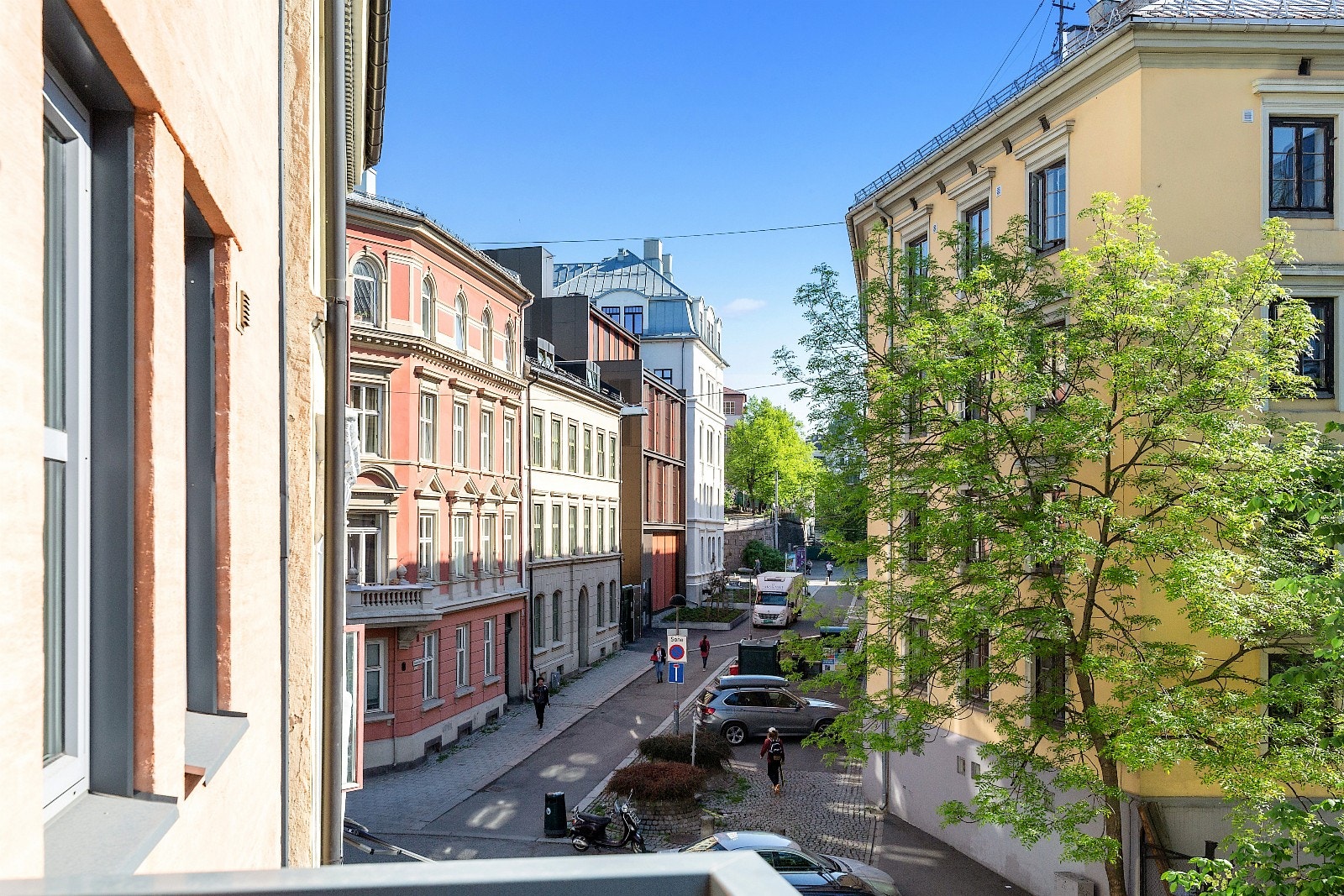 Utsikt fra balkongen Galleribilde