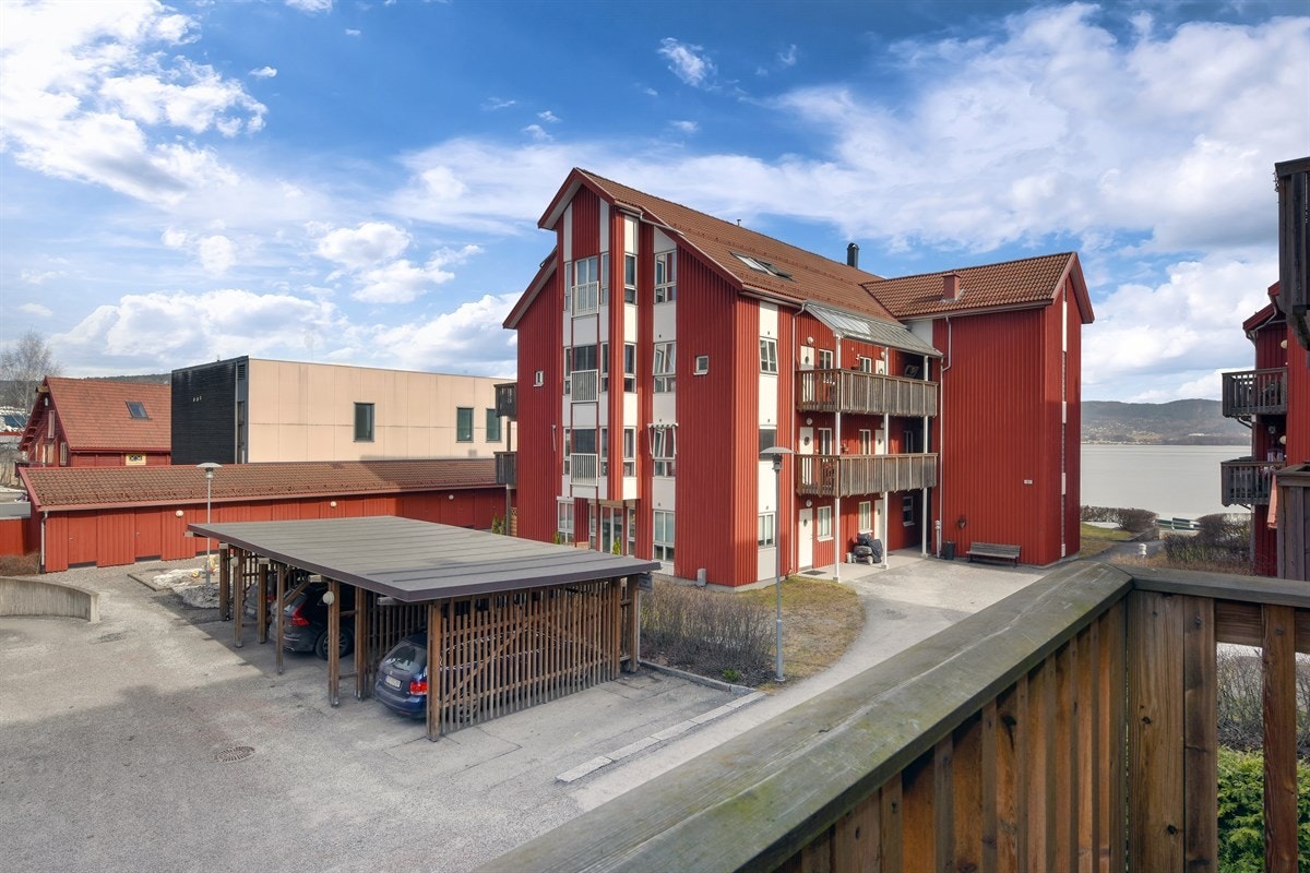 Ønsker du ytterligere servicetilbud byr Strømsø Senter på en fin mix med butikker. Galleribilde