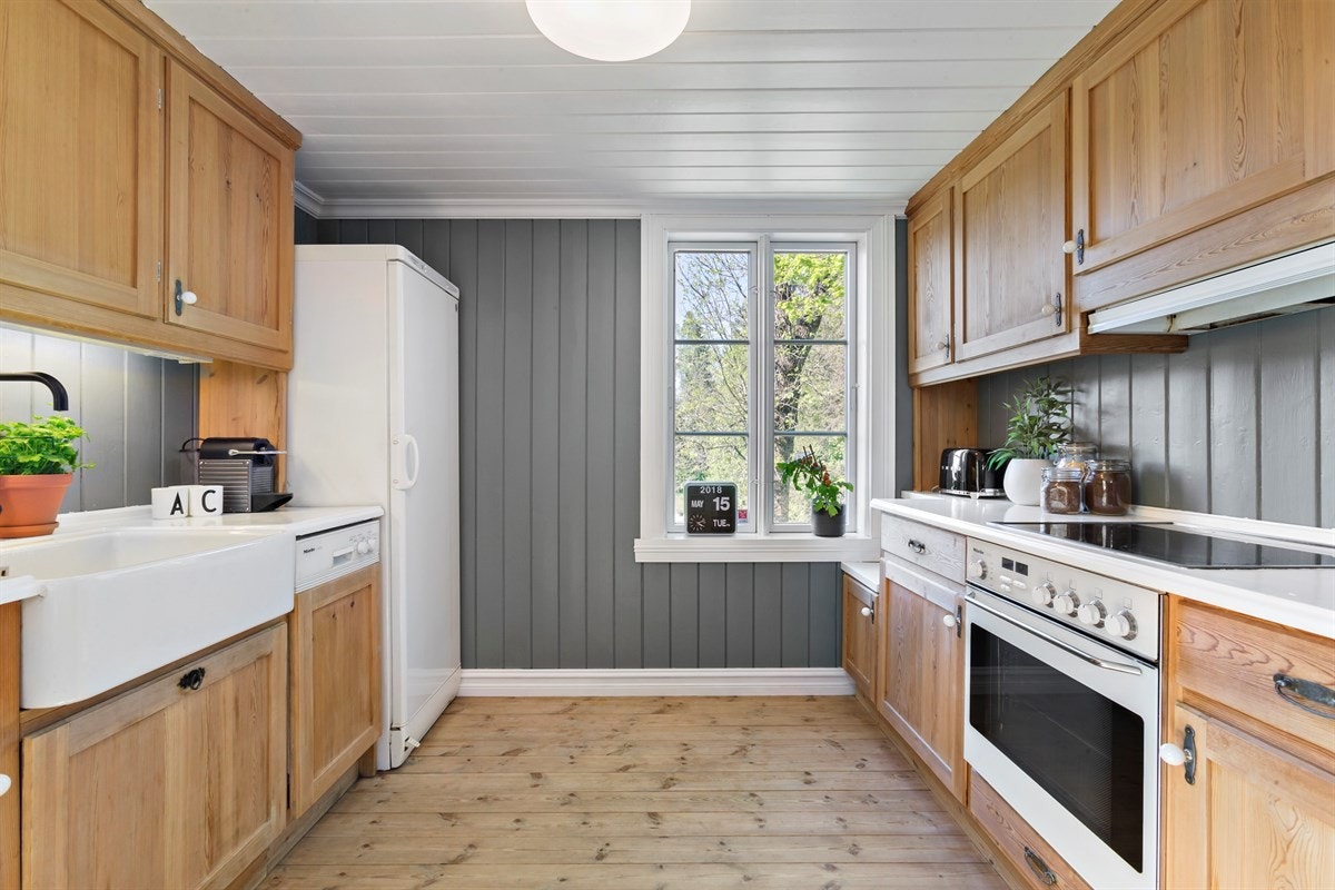 Kjokken - Rustikk innredning med noen moderne detaljer som passer fin inn. Galleribilde