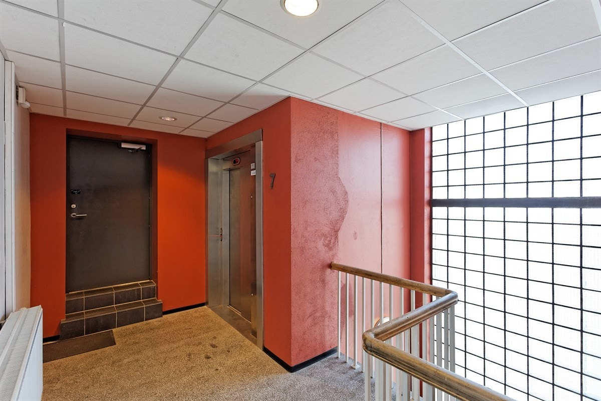 Det er heis i bygget Galleribilde