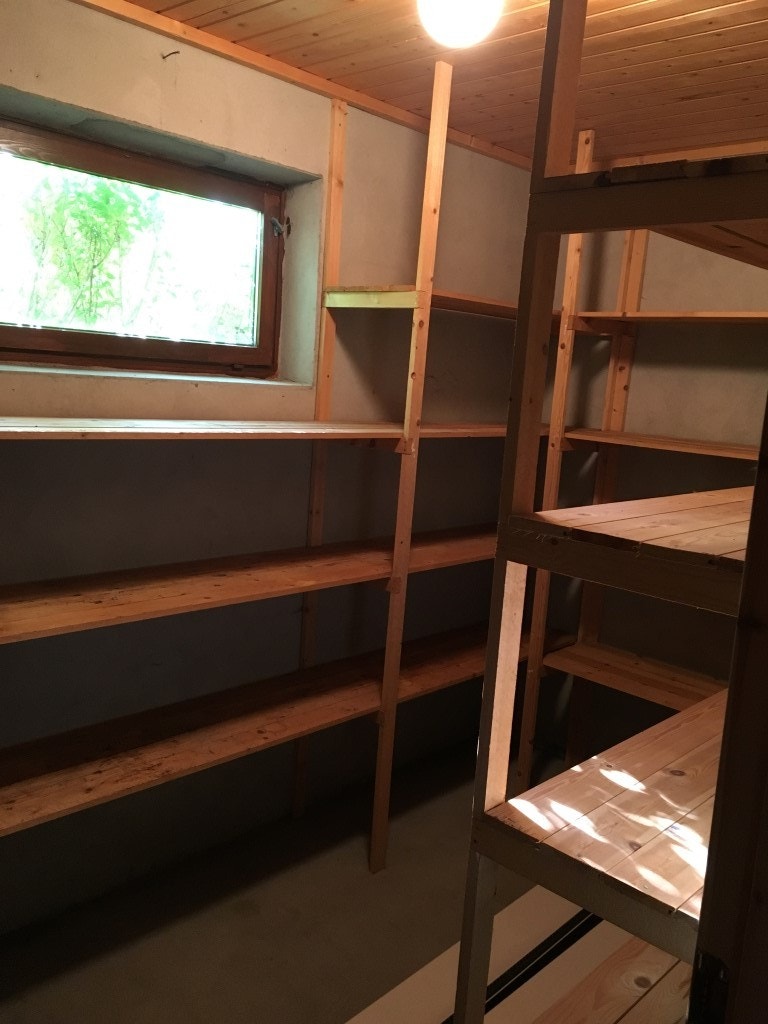 Lager kjeller Galleribilde