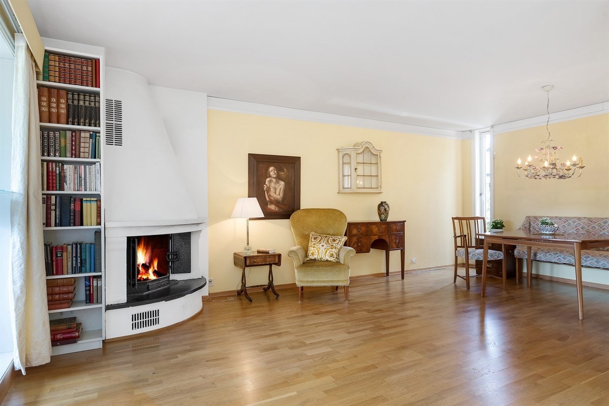 Stue med peis Galleribilde