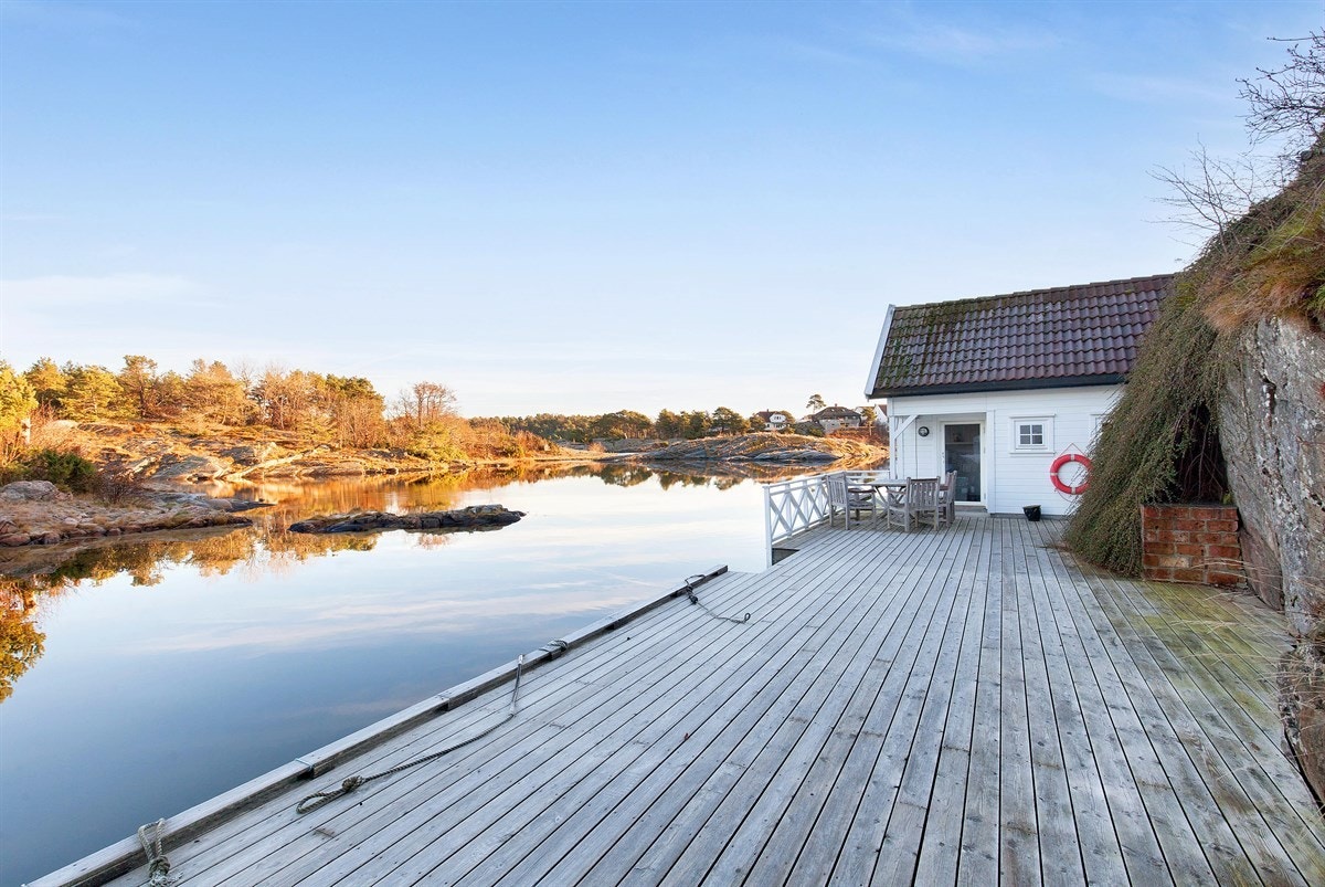 Stor dypvannsbrygge på 23 m. Galleribilde