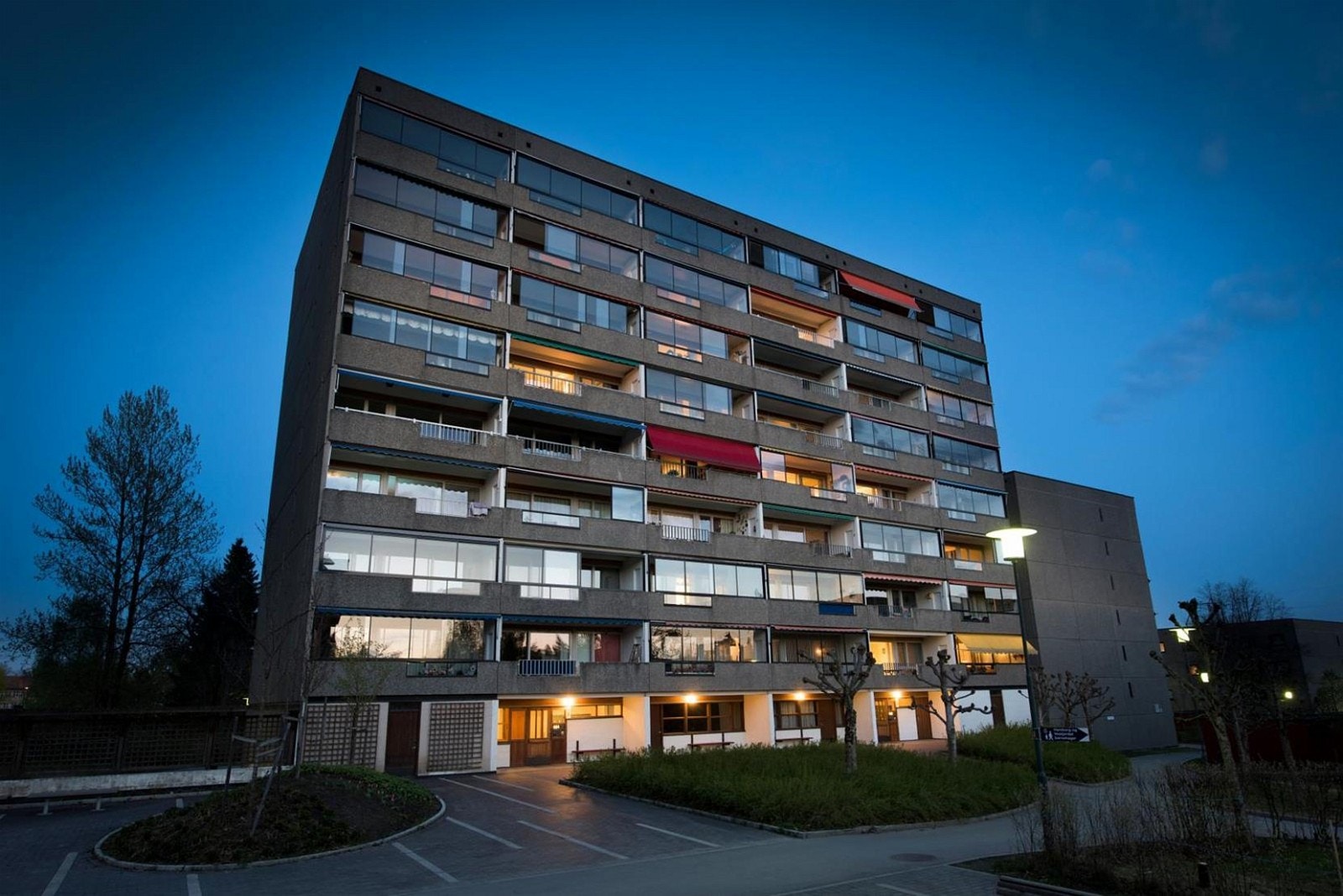 Det er flotte tur- og rekreasjonsmuligheter både sommer og vinter i nærheten av borettslaget. Galleribilde