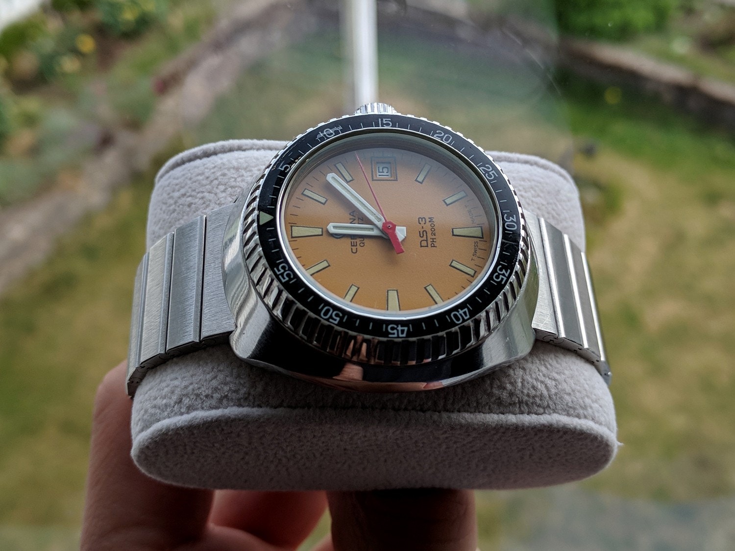 l_170055565.jpg