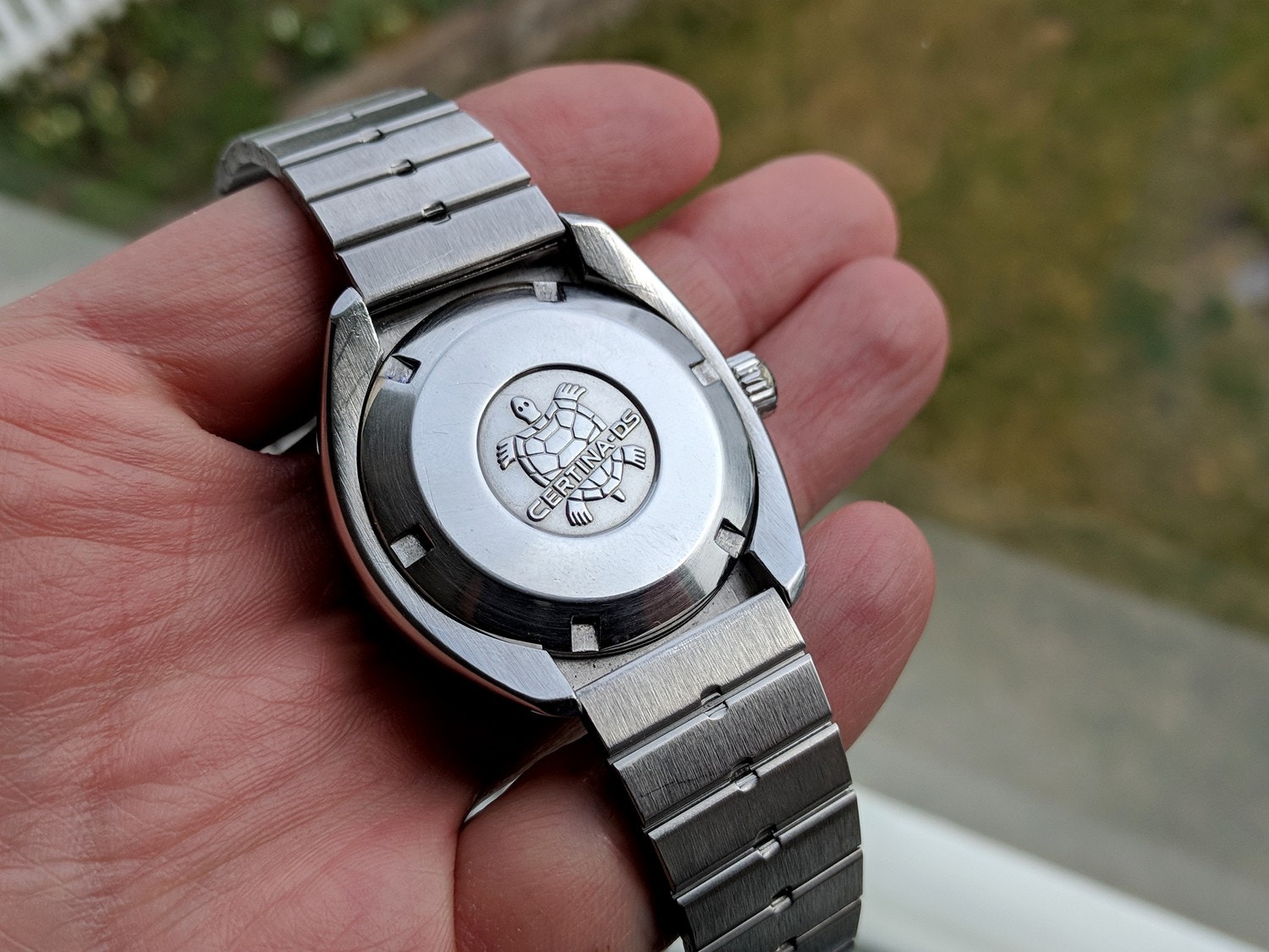 l_346933214.jpg