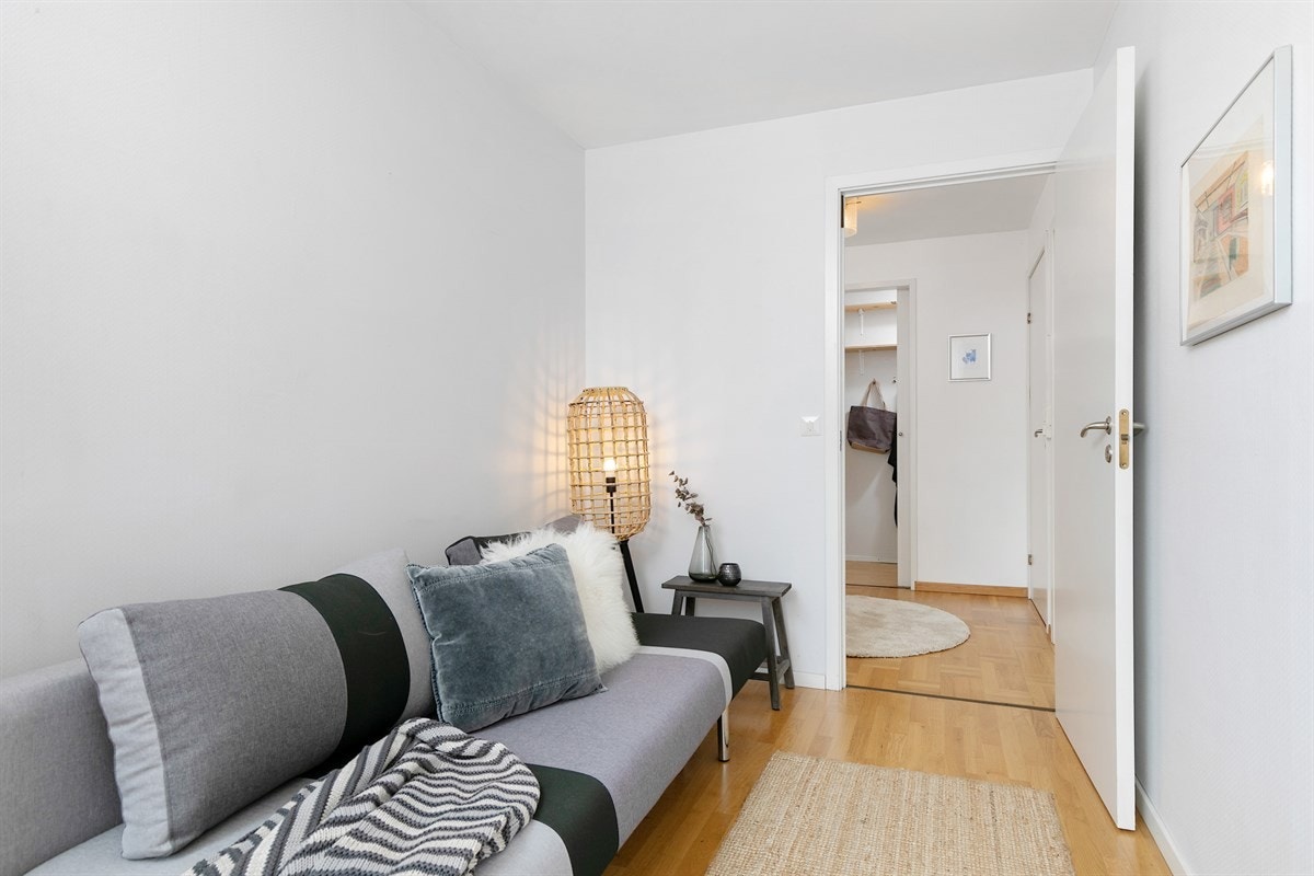 Soverom 2: Plass til seng/sovesofa, skrivepult etc. Galleribilde