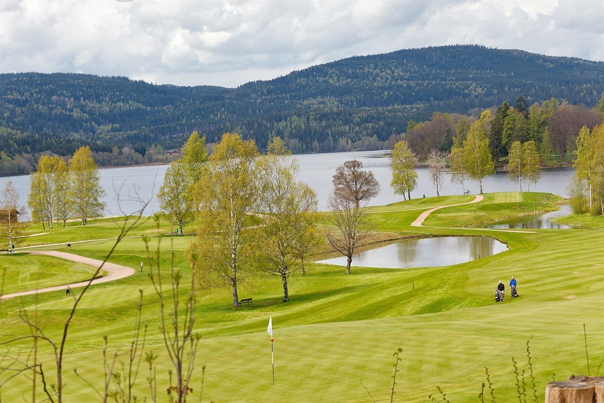 Bogstad er fantastisk med sin golfbane, gressplener og flotte strand mot vannet. Galleribilde