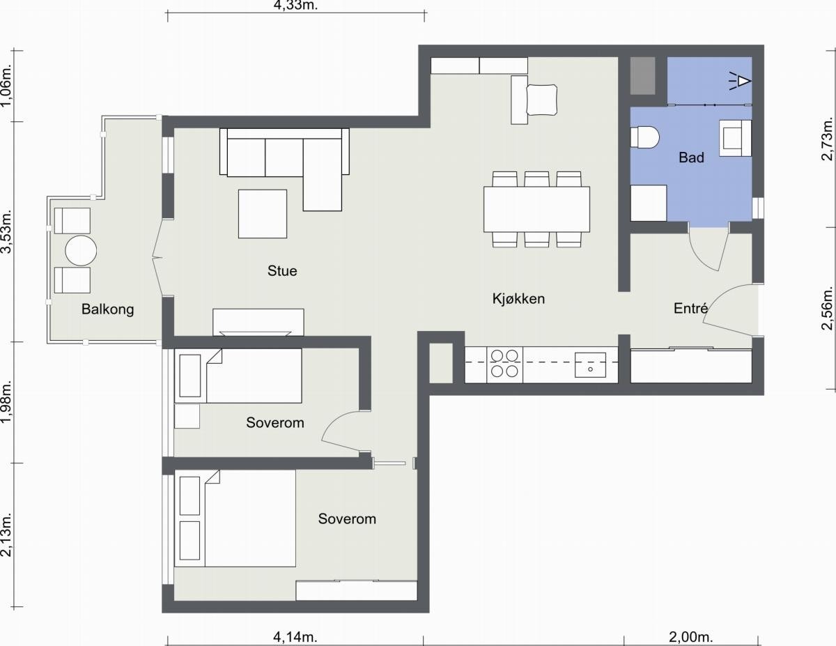 Entré, bad, 2 soverom, stue med kjøkken og utgang til balkong på ca. 5 kvm. Leiligheten disponerer bod på ca. 3 kvm. i felles korridor og nettingbod på ca. 6,2 kvm. i felles kjeller. Galleribilde