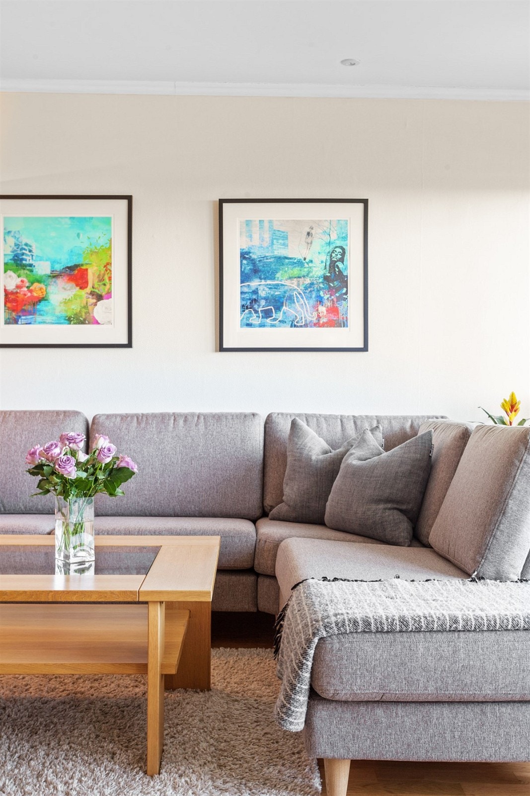 God plass til sittegruppe i stuen. Galleribilde