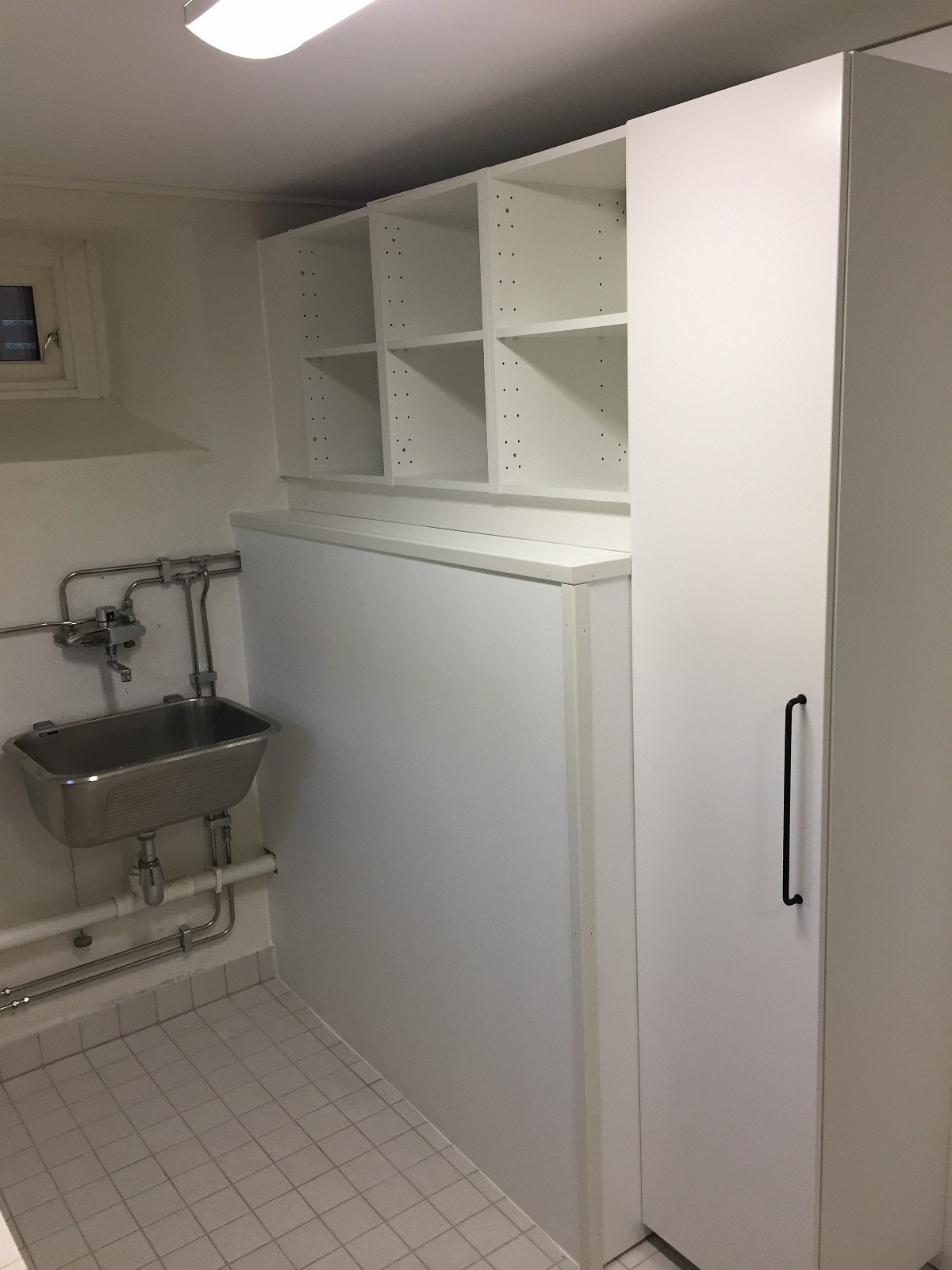 Oppbevaring vaskerom Galleribilde