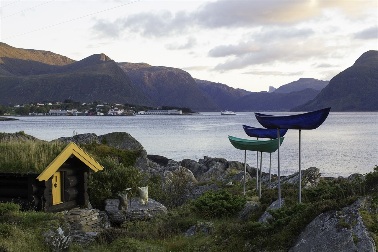 Her kan du gå rett fra sjøen til badstue Galleribilde