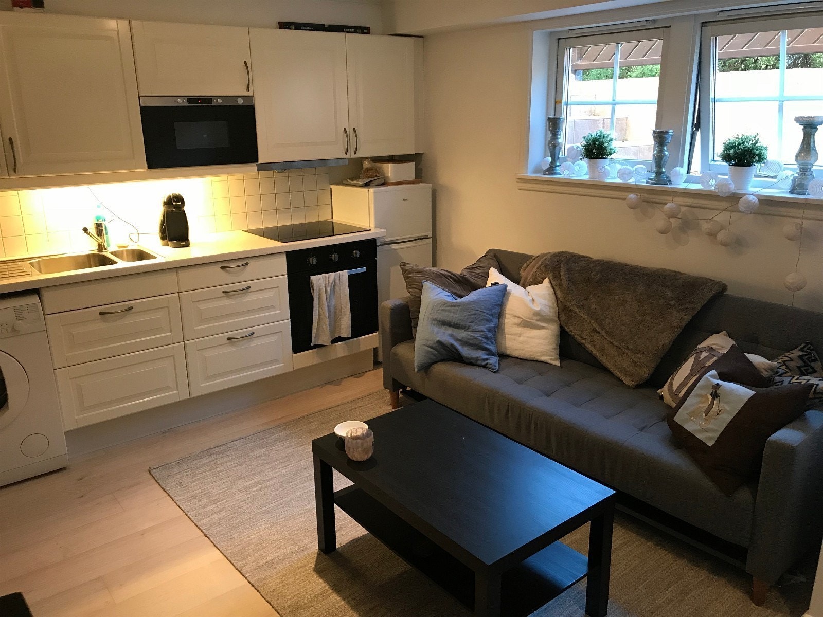 Stue/kjøkken Galleribilde