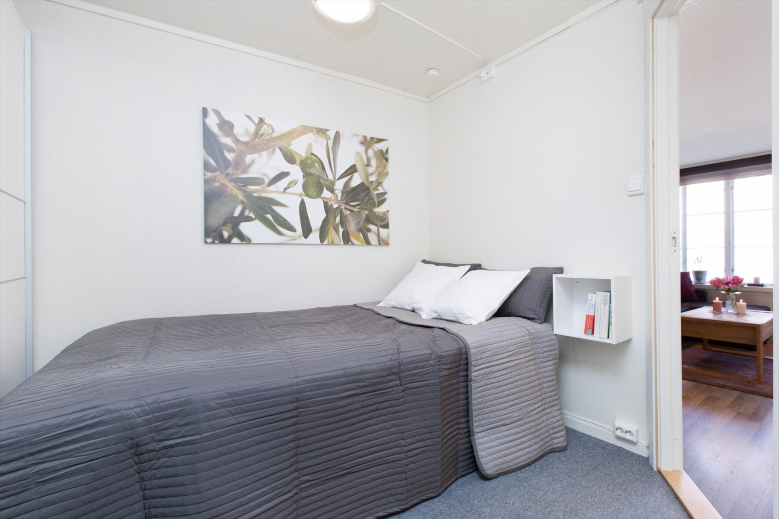 Soverom på 7 kvm vendt mot rolig bakgård. Galleribilde