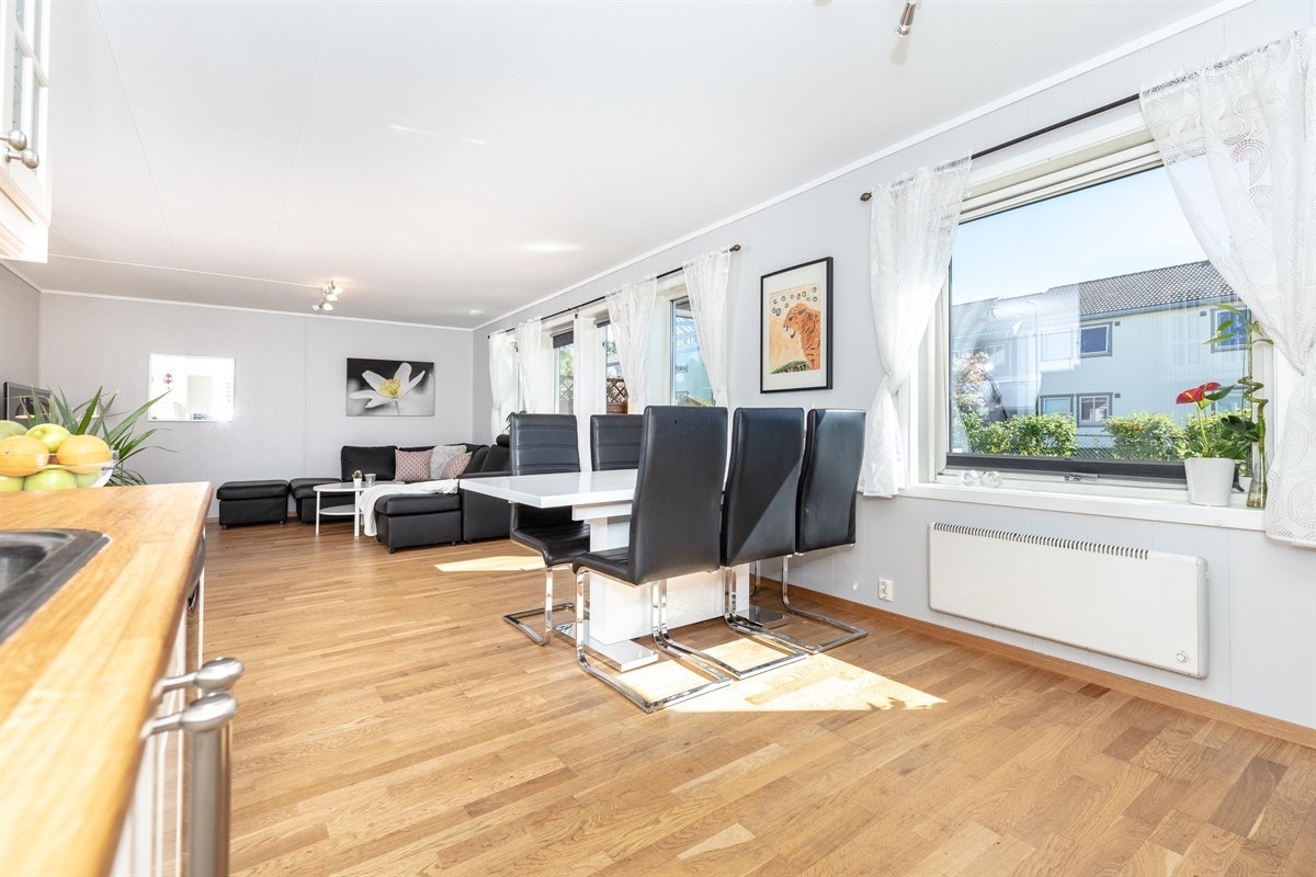 3-Kjokken3 Galleribilde