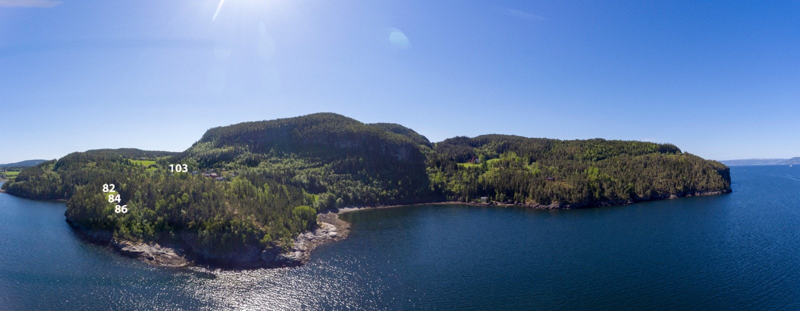 Her ser vi mot øst og tomteområdet Galleribilde