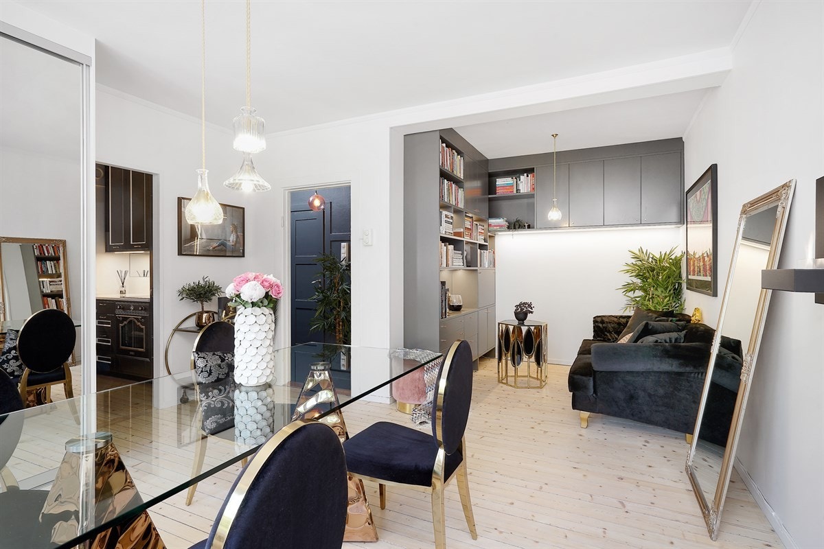 Leiligheten har god takhøyde og fremsår som lys og luftig. Galleribilde