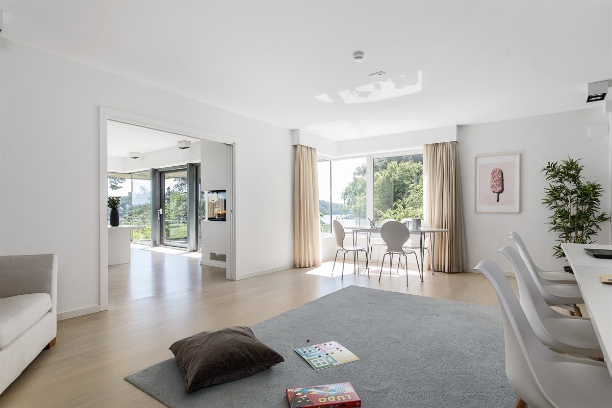 Det er opplegg for vann i lekerommet, tiltenkt evt. etablering av praktikantdel i denne avdelingen Galleribilde